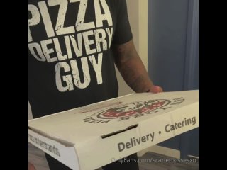 scarlettkisessxo fucks pizza delivery guy bxjngy7m 01